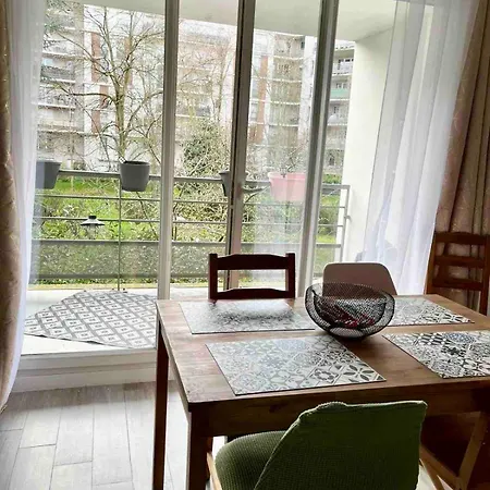 Cocon Aux Portes De Paris - Free Parking - Metro 7 & 14