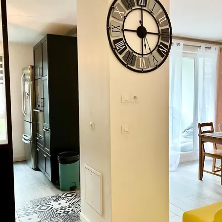 Apartment Cocon Aux Portes De Paris - Free Parking - Metro 7 & 14